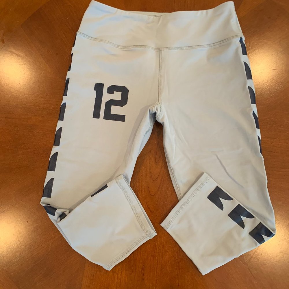 Crop SeaHawks Capri Leggings - Nordstrom